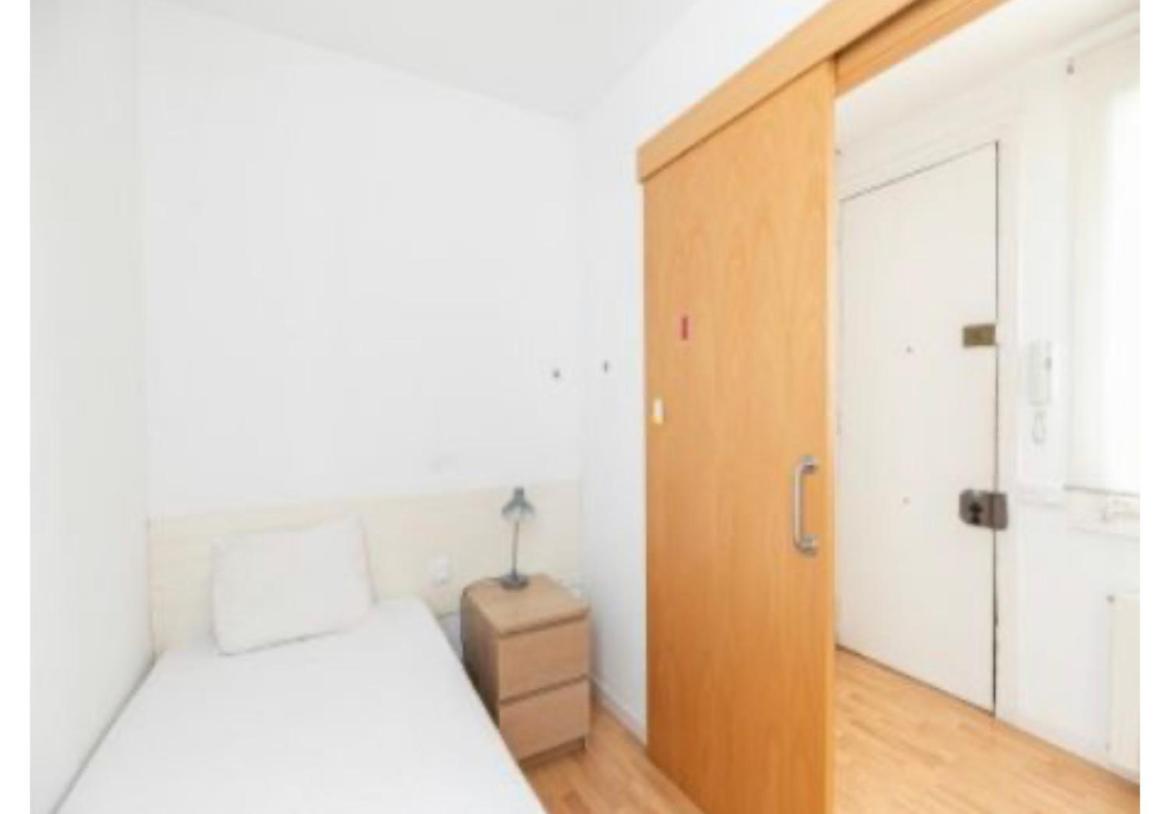 Апартаменти Apartamento Elyo Барселона Екстер'єр фото